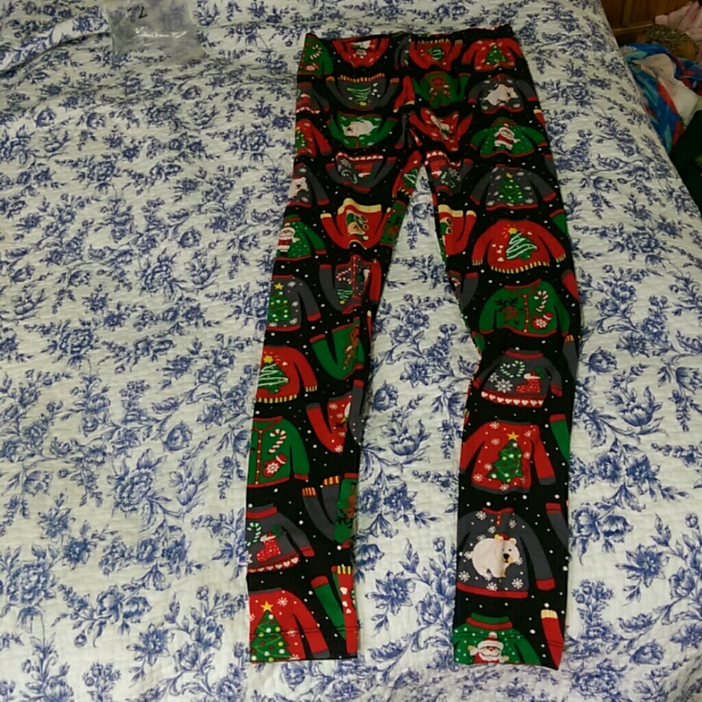 ***Brand New*** Christmas Sweater designed Legging